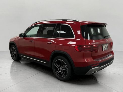 New 2026 Mercedes-Benz GLB 250 4MATIC image 7