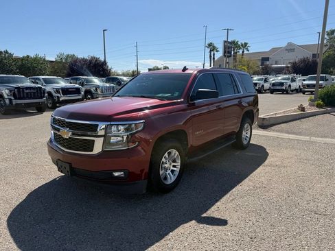 Used 2019 Chevrolet Tahoe LT w/ Luxury Package AWD/4WD image 1