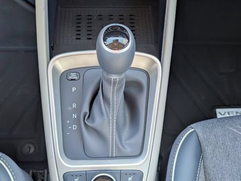 New 2026 Hyundai Venue SEL FWD image 21