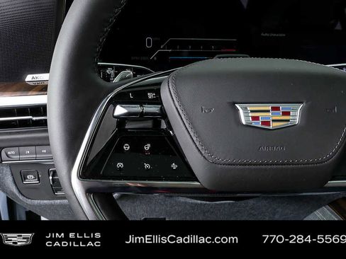 New 2026 Cadillac Escalade Platinum Sport w/ LPO, ONYX Package AWD/4WD image 10