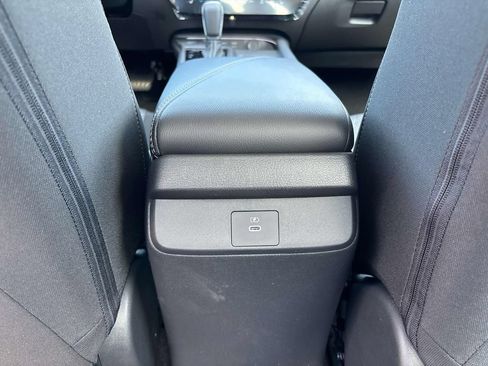 New 2026 Nissan Sentra SV w/ SV Convenience Package FWD image 10