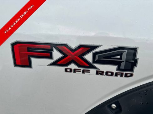Used 2016 Ford F150 Platinum w/ Equipment Group 701A Luxury AWD/4WD image 10