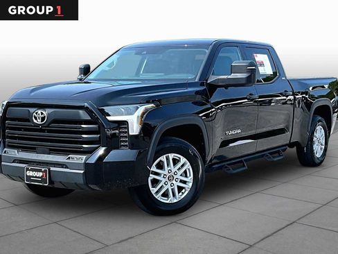 Used 2023 Toyota Tundra SR5 w/ SR5 Premium Package AWD/4WD image 1