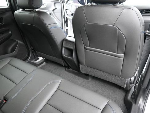 Used 2024 Buick Envista Sport Touring w/ Convenience I Package FWD image 23