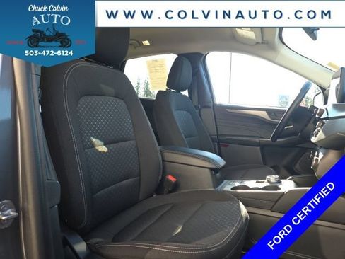 Certified 2025 Ford Escape Active AWD/4WD image 16