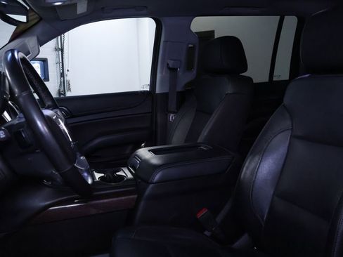 Used 2020 GMC Yukon XL SLT AWD/4WD image 12
