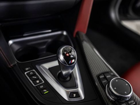 Used 2016 BMW M3 RWD image 29