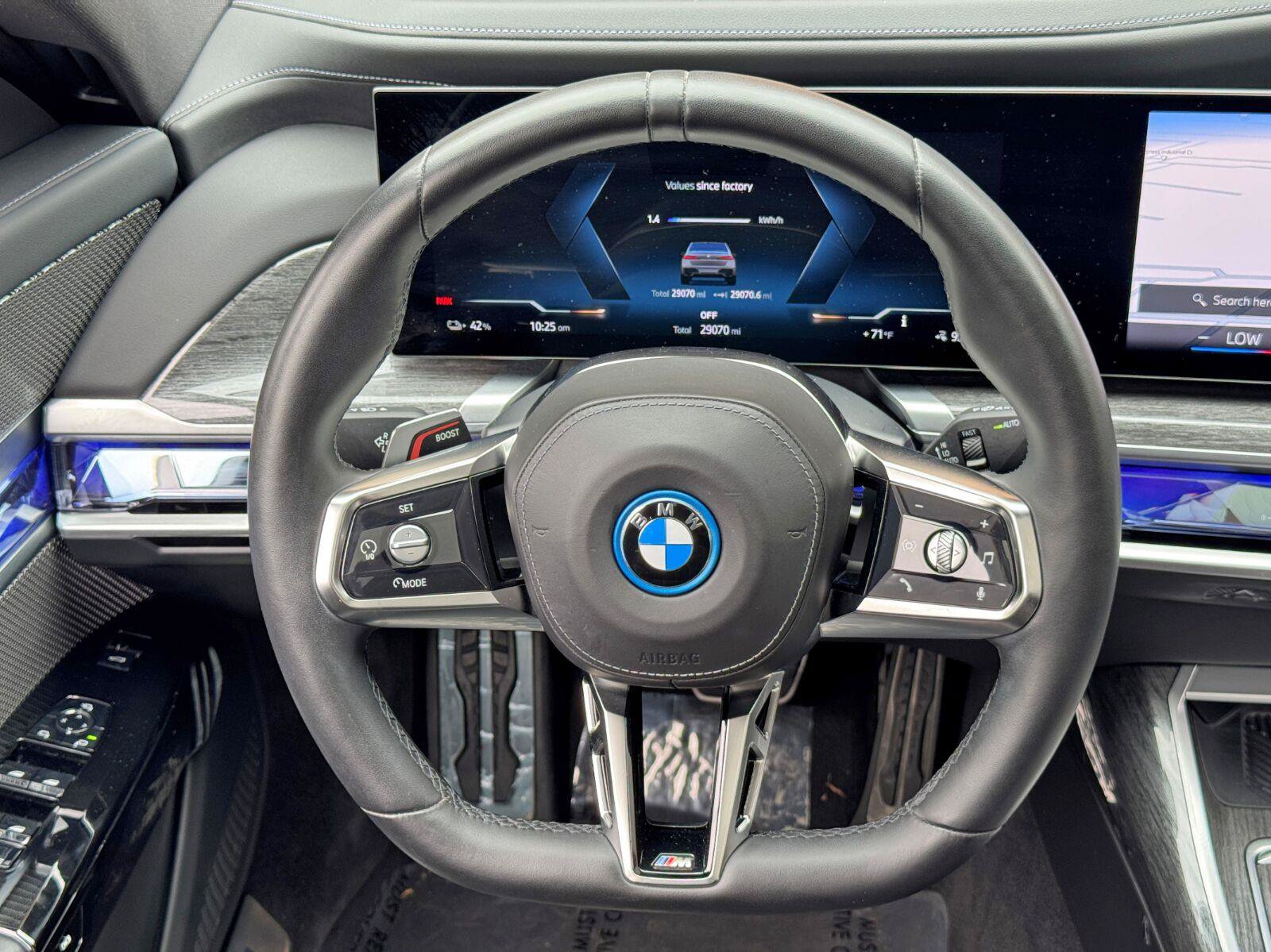 Used 2023 BMW i7 xDrive60 w/ Parking Assistance Package AWD/4WD image 21
