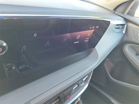 Used 2024 Buick Encore GX Sport Touring image 21