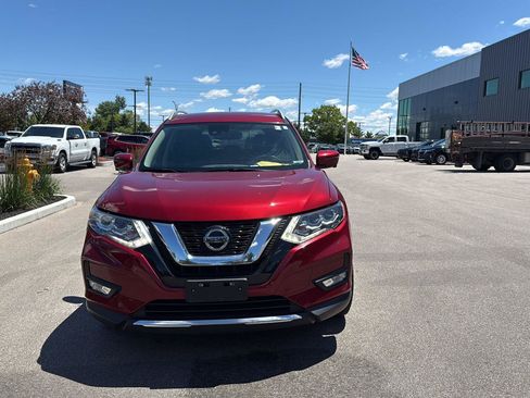 Used 2018 Nissan Rogue SL FWD image 8