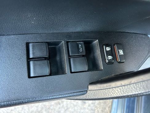 Used 2019 Toyota Corolla SE image 16