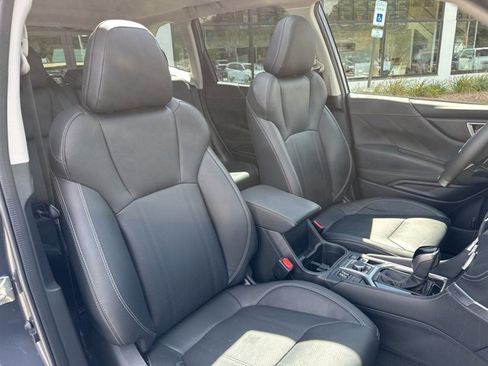 Used 2022 Subaru Forester Touring image 22