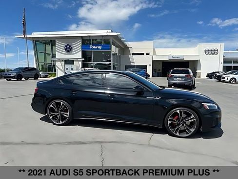 Used 2021 Audi S5 Premium Plus w/ Premium Plus Package AWD/4WD image 2