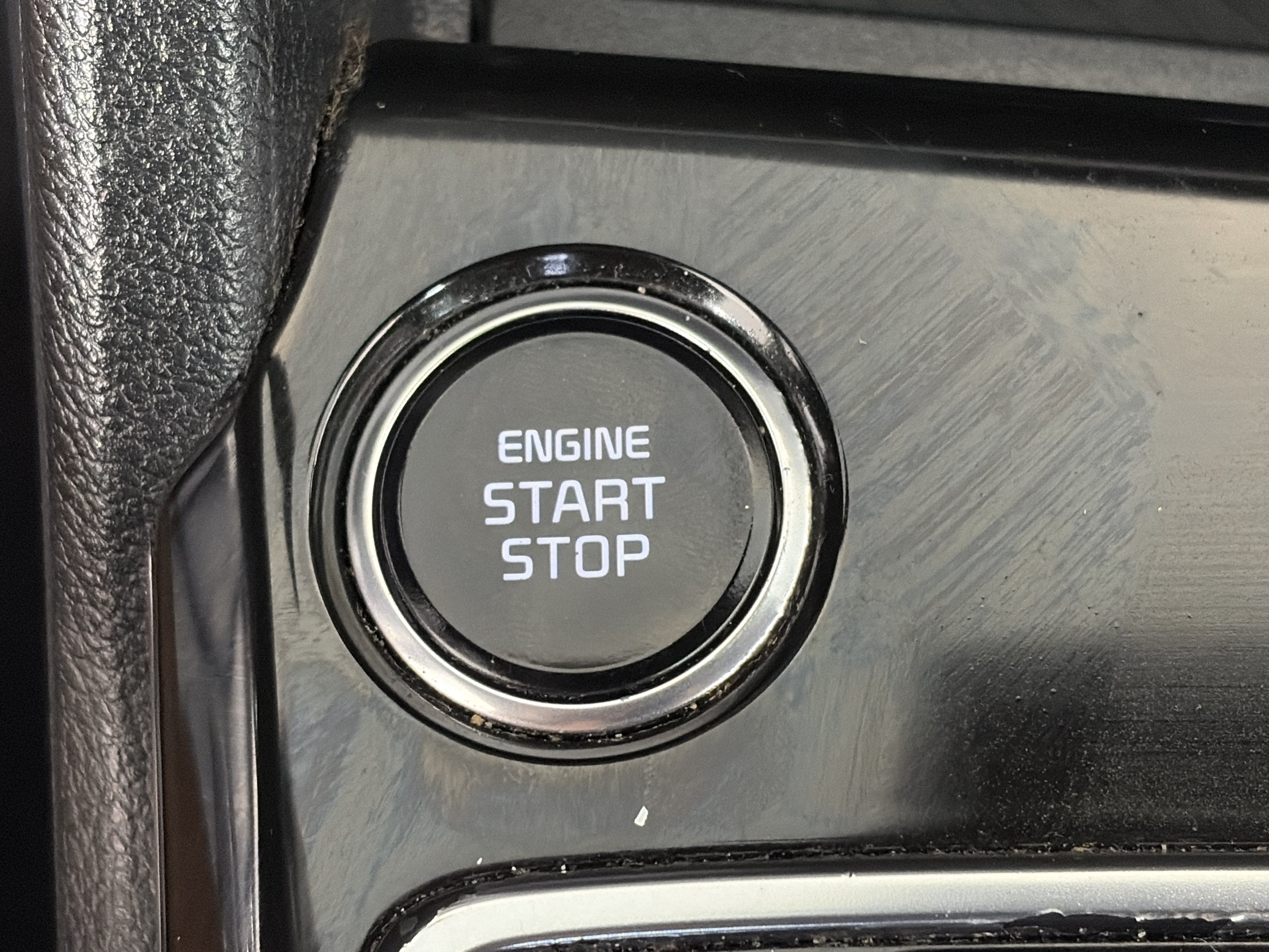 Certified 2023 Kia Sportage X-Line w/ X-Line Premium Package AWD/4WD image 29