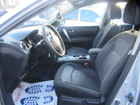 Used 2014 Nissan Rogue S w/ Convenience Package image 24