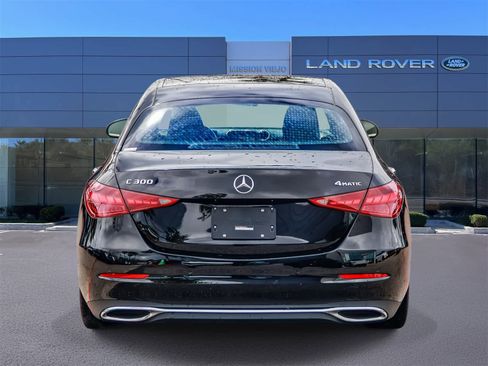 Used 2025 Mercedes-Benz C 300 4MATIC Sedan image 5