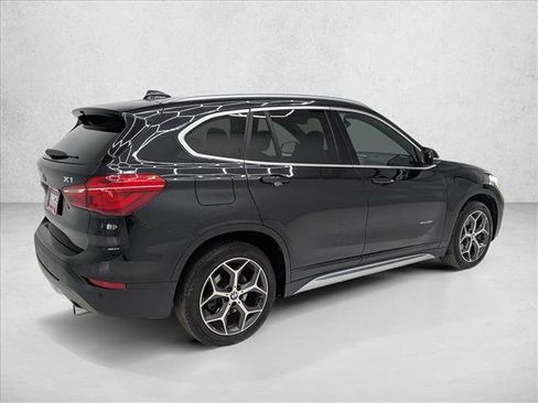 Used 2018 BMW X1 xDrive28i image 5