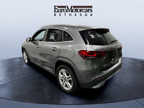 Used 2022 Mercedes-Benz GLA 250 4MATIC image 3