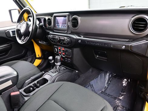 Used 2021 Jeep Wrangler Unlimited Sport AWD/4WD image 16
