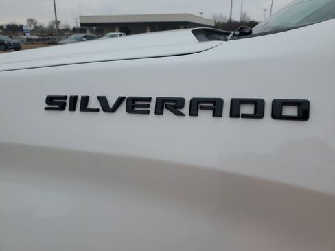 Used 2022 Chevrolet Silverado 1500 Custom w/ LPO, Dark Essentials Package AWD/4WD image 36