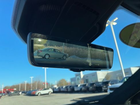 Used 2025 Jeep Wagoneer S Launch Edition w/ Trailer Tow Group image 24