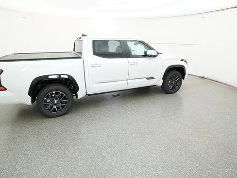 New 2025 Toyota Tundra Platinum image 32