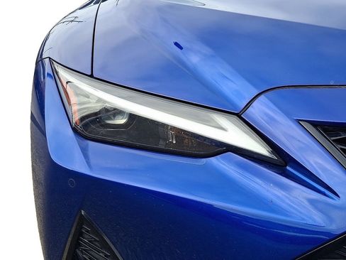 Used 2023 Lexus IS 350 F Sport w/ Memory Package image 10