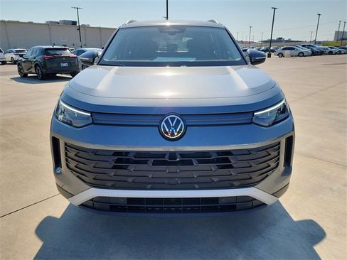 New 2025 Volkswagen Tiguan S image 8
