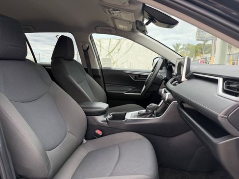 Used 2025 Toyota RAV4 LE image 35