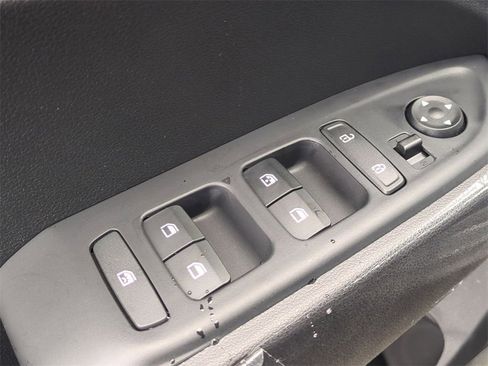 New 2026 Hyundai Venue SEL image 11