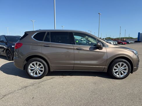 Used 2018 Buick Envision Essence w/ LPO, Cargo Package FWD image 4