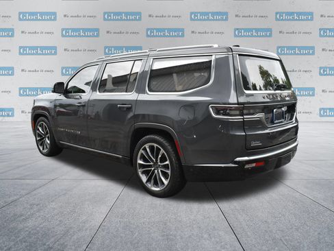 Used 2022 Jeep Grand Wagoneer Series III AWD/4WD image 8