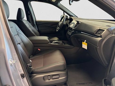 New 2026 Honda Ridgeline Black Edition image 16