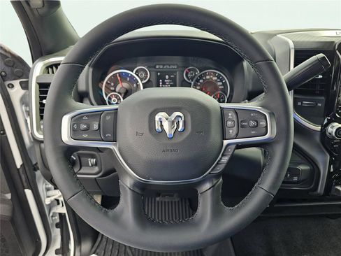 New 2026 RAM 2500 Big Horn AWD/4WD image 23