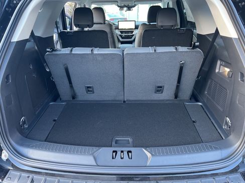 New 2025 Ford Explorer Active w/ Active Comfort Package image 11