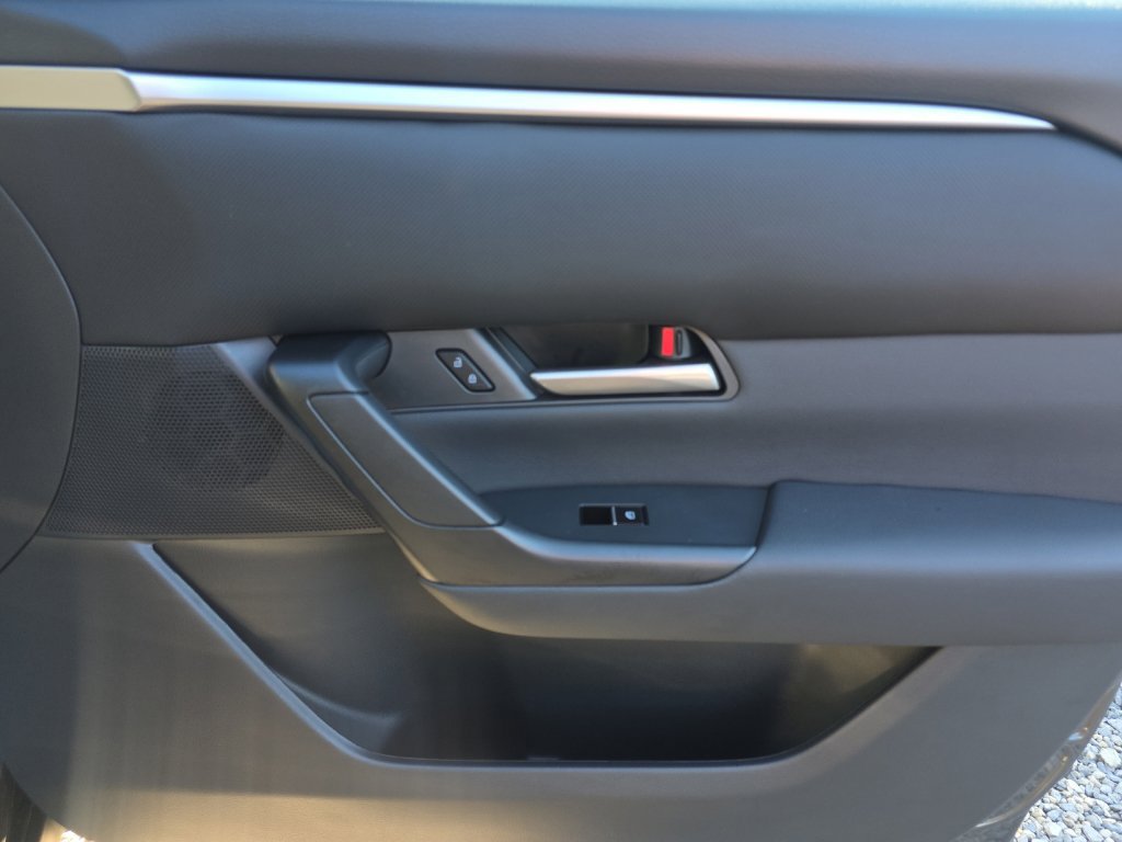 Used 2024 MAZDA CX-50 AWD 2.5 S w/ Cargo Package image 21