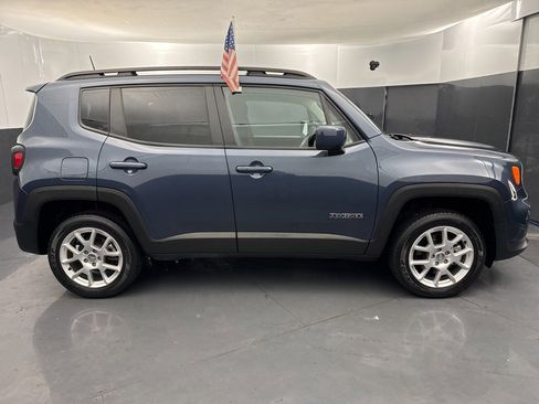Used 2021 Jeep Renegade Latitude w/ Convenience Group image 8