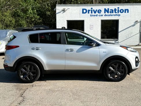 Used 2020 Kia Sportage S w/ S Sunroof Package image 4