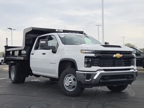 New 2025 Chevrolet Silverado 3500 W/T w/ WT Convenience Package AWD/4WD image 2