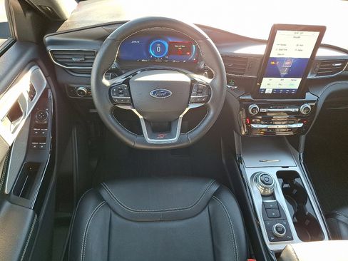 Used 2021 Ford Explorer ST w/ Equipment Group 401A image 11