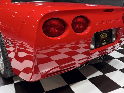 Used 2003 Chevrolet Corvette Z06 w/ Memory Package, 3 Drivers RWD image 23