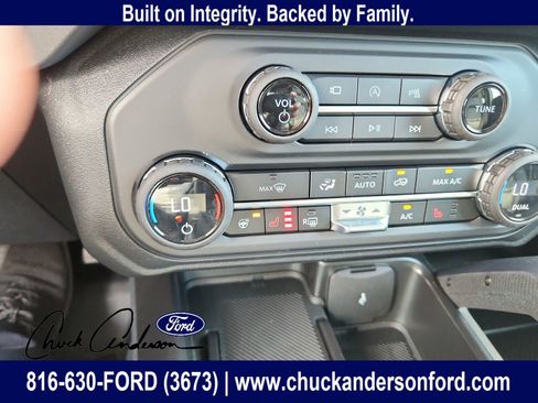 New 2026 Ford Bronco Badlands AWD/4WD image 21