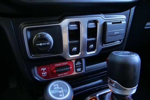 Used 2021 Jeep Wrangler Rubicon AWD/4WD image 20