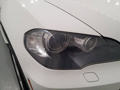 Used 2009 BMW X5 xDrive30i image 8