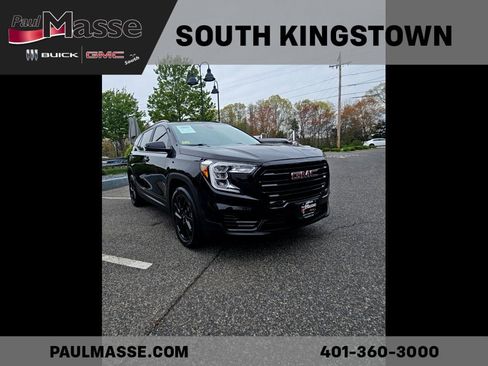 Used 2023 GMC Terrain SLE w/ Driver Convenience Package AWD/4WD image 3