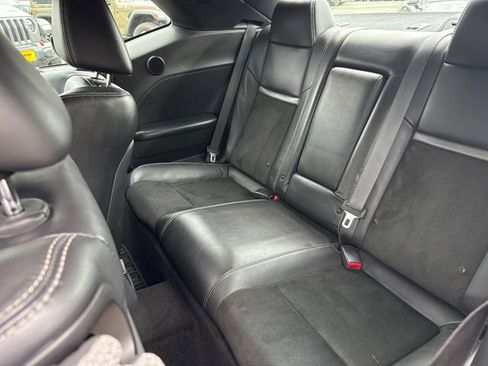 Used 2014 Dodge Challenger R/T image 13