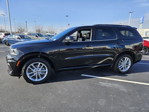 Used 2024 Dodge Durango GT image 3
