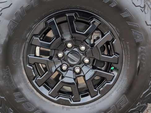 Used 2024 Ford Bronco Raptor image 13