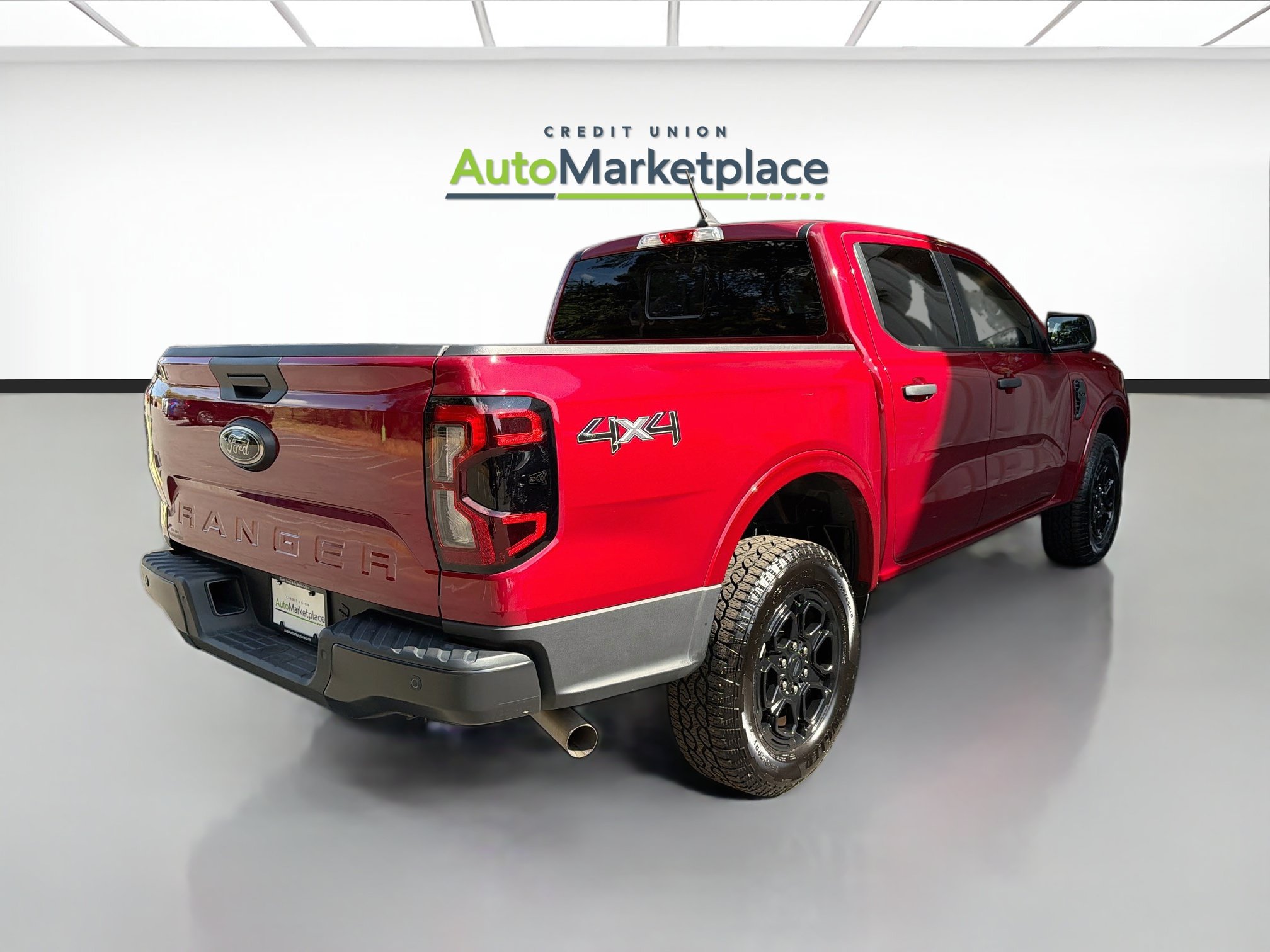 Used 2025 Ford Ranger XLT w/ Equipment Group 301A High AWD/4WD image 6