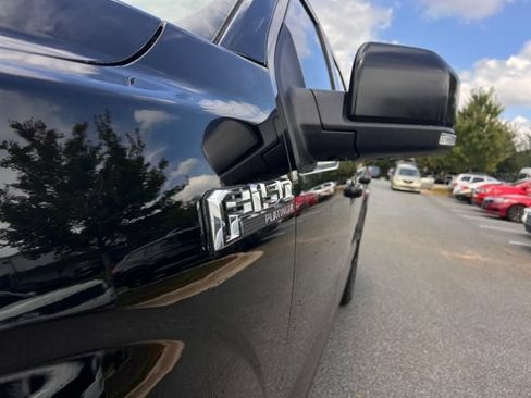 Used 2018 Ford F150 Platinum w/ Equipment Group 701A Luxury AWD/4WD image 9